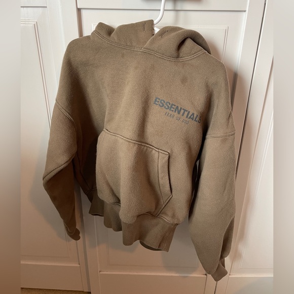 ESSENTIALS FOG KIDS SIZE XS (4T) - Picture 4 of 5